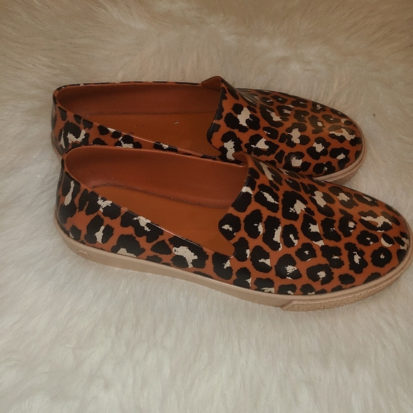 Mel by Melissa Ground III Slip On Shoes | Size 8 - Picture 9 of 12